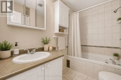 132 Beausoleil Drive Ottawa ON K1N 7V6