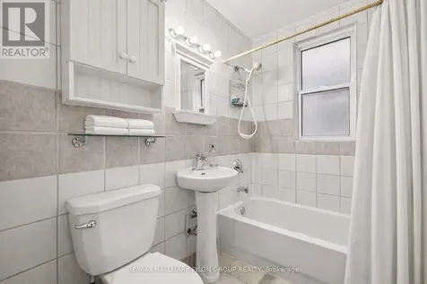 132 Beausoleil Drive Ottawa ON K1N 7V6