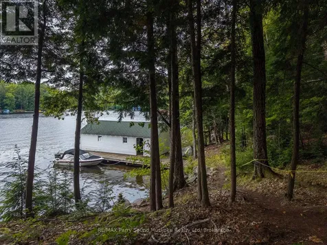 897 172 Wa Horseshoe Lake Seguin ON P2A 2W8