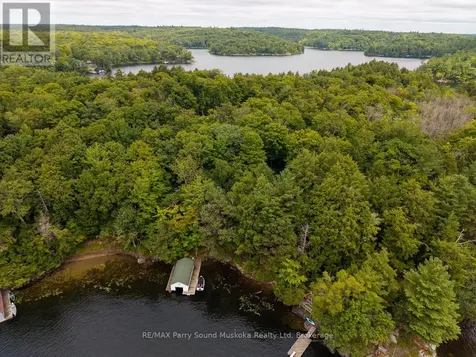 897 172 Wa Horseshoe Lake Seguin ON P2A 2W8