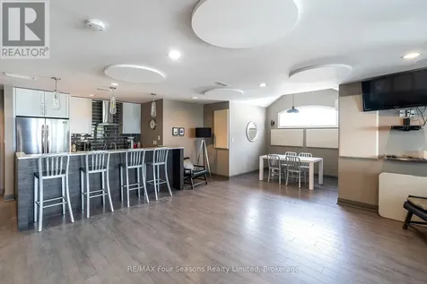 64 Waterview Road Wasaga Beach ON L9Z 0E9
