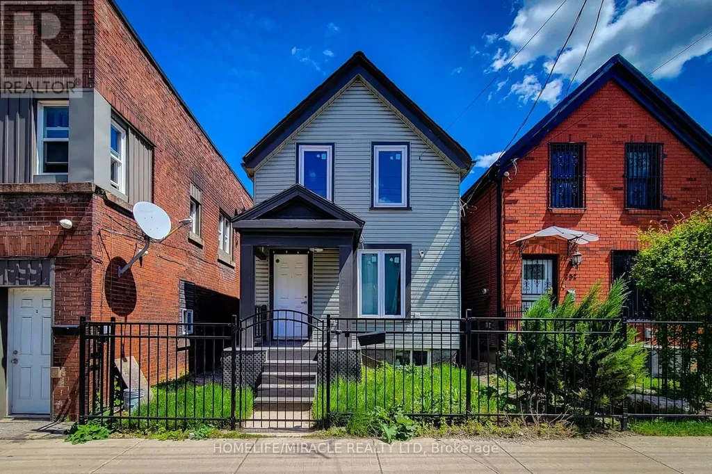 334 Gage Avenue Hamilton (industrial Sector) ON L8L 7A7