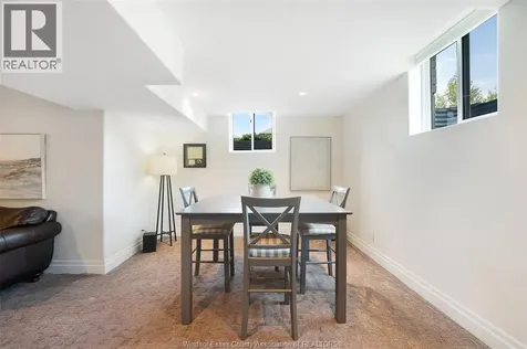 65 Robin Court Kingsville ON N9Y 0E1