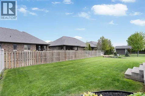 65 Robin Court Kingsville ON N9Y 0E1