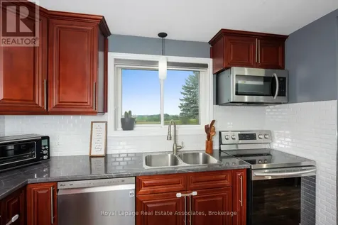 5527 Trafalgar Road Erin ON N0B 1T0