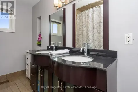 5527 Trafalgar Road Erin ON N0B 1T0