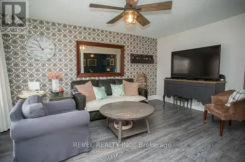 102 Century Hill Drive Kitchener ON N2E 2H8