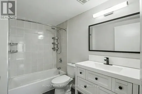 15 Hofstetter Avenue Kitchener ON N2A 3Z7