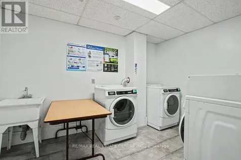 15 Hofstetter Avenue Kitchener ON N2A 3Z7