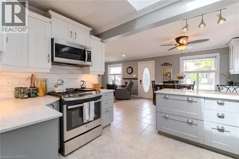 36 Crandell Avenue Brantford ON N3S 1C9