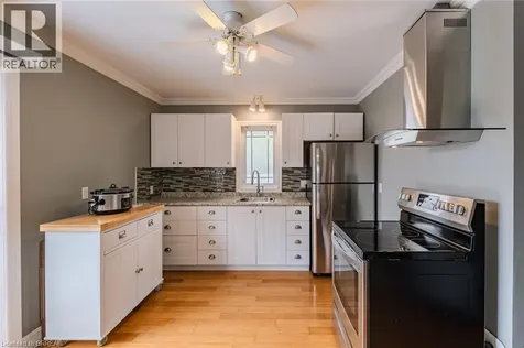 36 Crandell Avenue Brantford ON N3S 1C9