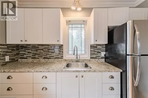 36 Crandell Avenue Brantford ON N3S 1C9
