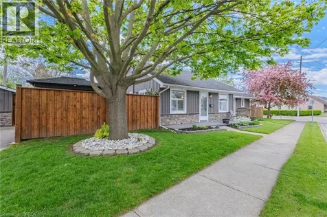36 Crandell Avenue Brantford ON N3S 1C9