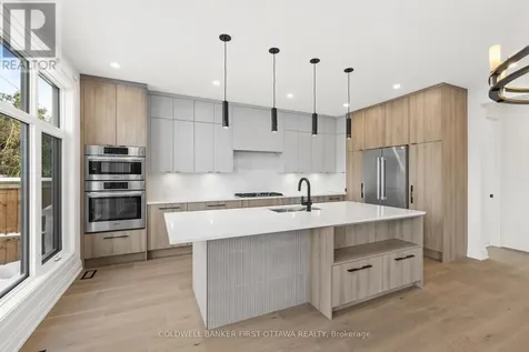 93 Lotta Avenue Ottawa ON K2G 2B8