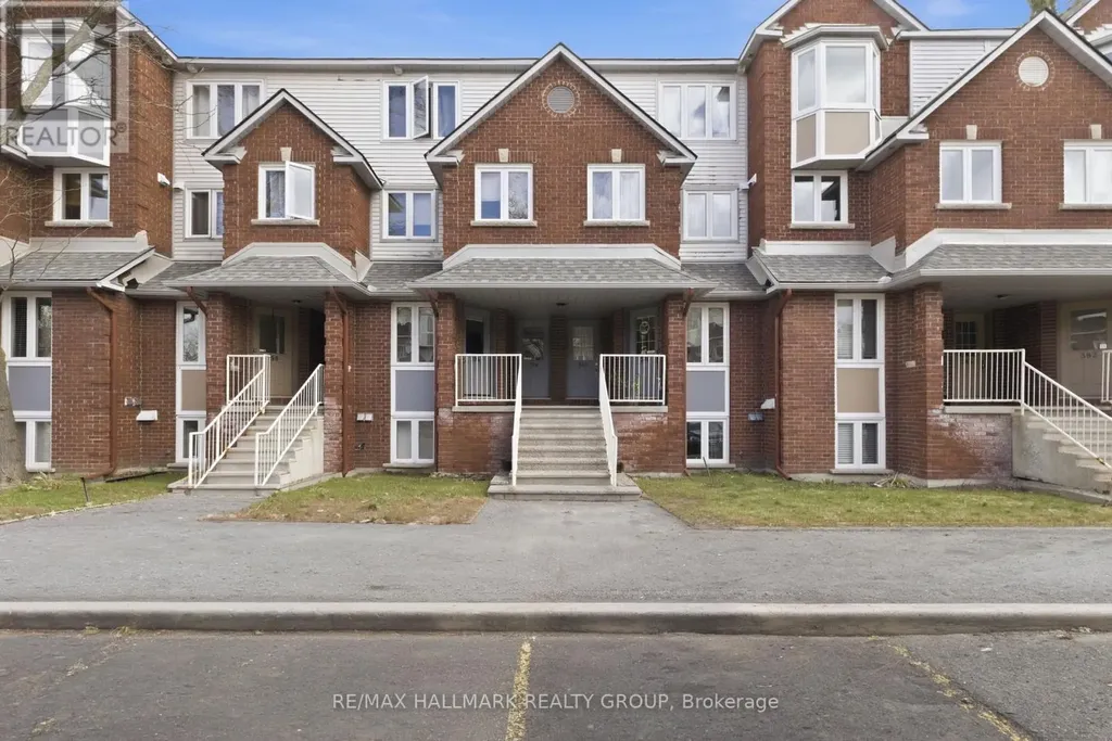 390 Briston Private Ottawa ON K1G 5R3