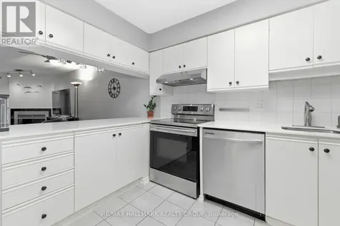 390 Briston Private Ottawa ON K1G 5R3