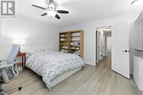 390 Briston Private Ottawa ON K1G 5R3