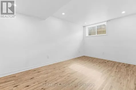 400 Nestleton Street Ottawa ON K4A 0W2