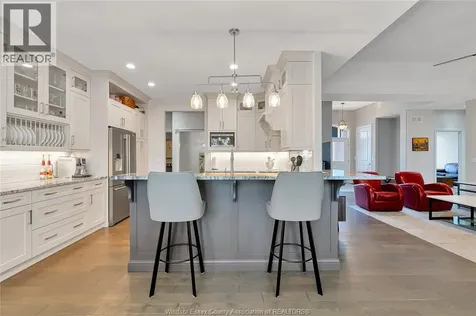 295 Crystal Bay Drive Amherstburg ON N9V 4A6