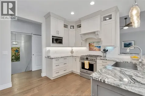 295 Crystal Bay Drive Amherstburg ON N9V 4A6