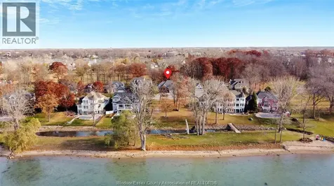295 Crystal Bay Drive Amherstburg ON N9V 4A6