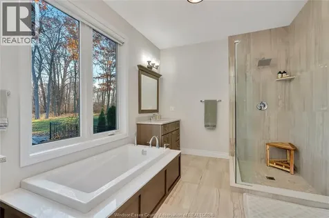 295 Crystal Bay Drive Amherstburg ON N9V 4A6