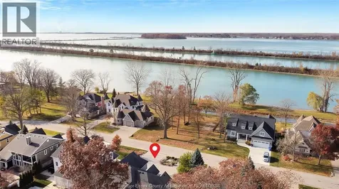 295 Crystal Bay Drive Amherstburg ON N9V 4A6