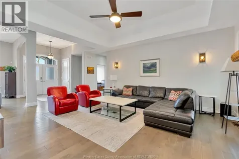 295 Crystal Bay Drive Amherstburg ON N9V 4A6