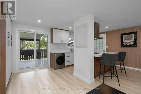 15 Cherrywood Lane Innisfil ON L9S 1M9