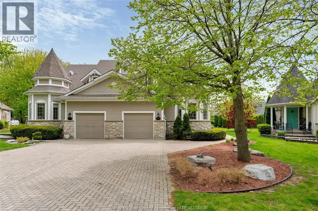 233 Crystal Bay Drive Amherstburg ON N9V 4A6