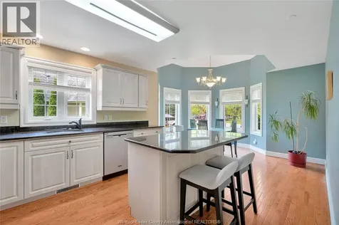 233 Crystal Bay Drive Amherstburg ON N9V 4A6