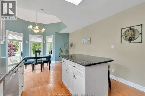 233 Crystal Bay Drive Amherstburg ON N9V 4A6