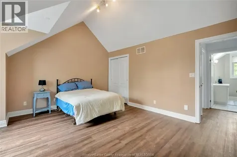 233 Crystal Bay Drive Amherstburg ON N9V 4A6