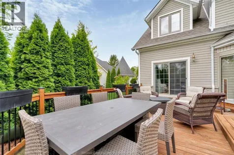 233 Crystal Bay Drive Amherstburg ON N9V 4A6