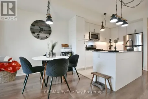 17 Spooner Crescent Collingwood ON L9Y 1T3