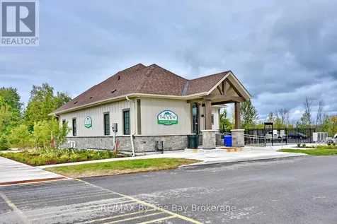 17 Spooner Crescent Collingwood ON L9Y 1T3