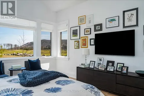 155 Georgian Bay Lane Blue Mountains ON N0H 1J0