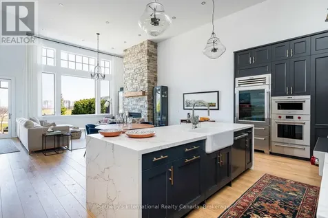 155 Georgian Bay Lane Blue Mountains ON N0H 1J0
