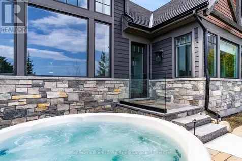 155 Georgian Bay Lane Blue Mountains ON N0H 1J0