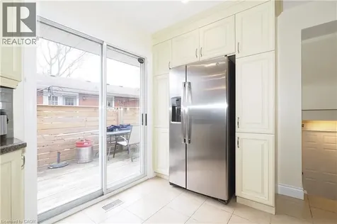 163 Pinegrove Crescent Waterloo ON N2L 4T9