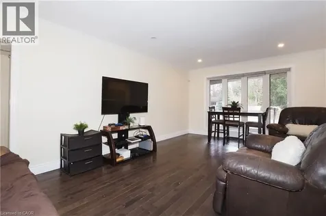 163 Pinegrove Crescent Waterloo ON N2L 4T9