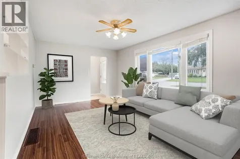 315 Mcnaughton Avenue East Chatham ON N7L 2G7