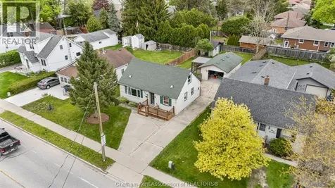 315 Mcnaughton Avenue East Chatham ON N7L 2G7