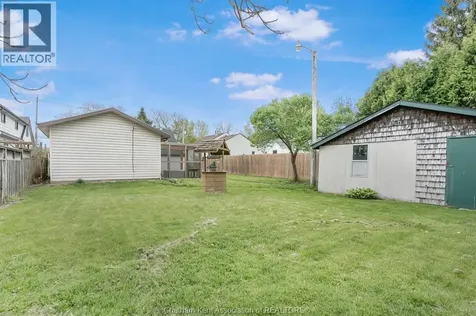 315 Mcnaughton Avenue East Chatham ON N7L 2G7