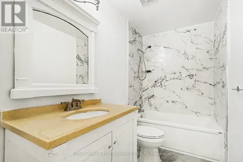 1641 Meadowbrook Road Ottawa ON K1B 4W6