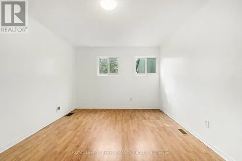 1641 Meadowbrook Road Ottawa ON K1B 4W6