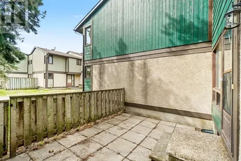 1641 Meadowbrook Road Ottawa ON K1B 4W6
