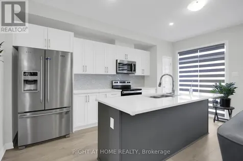 1020 Ballyhale Heights Ottawa ON K2J 6Y6
