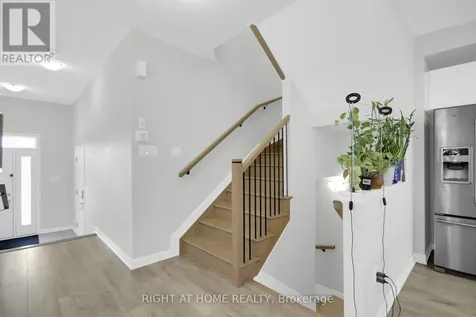 1020 Ballyhale Heights Ottawa ON K2J 6Y6