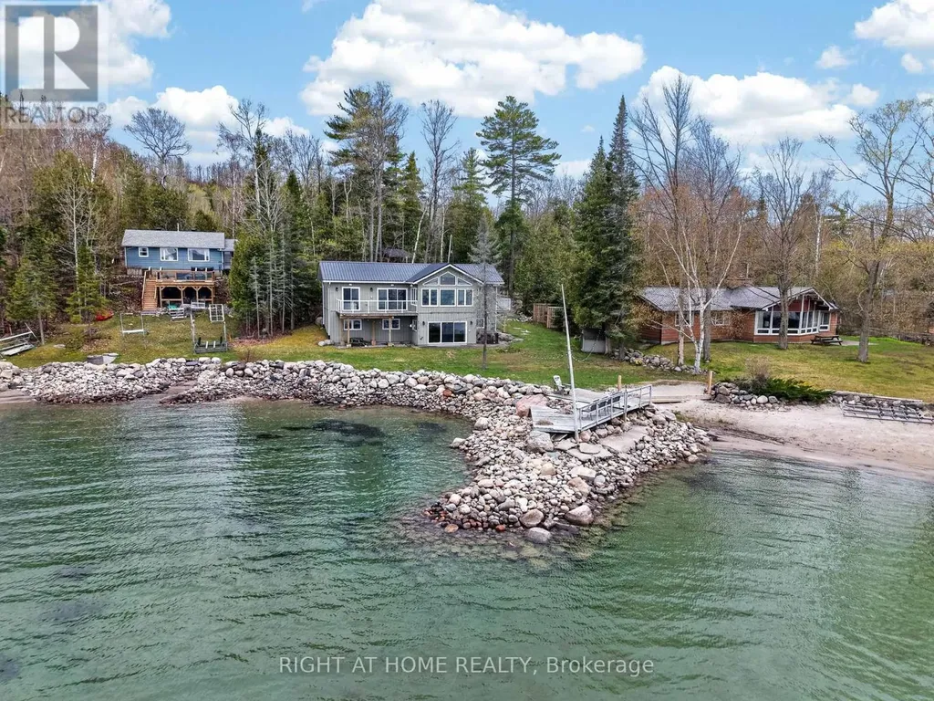 442 Silver Birch Drive Tiny ON L9M 0M5